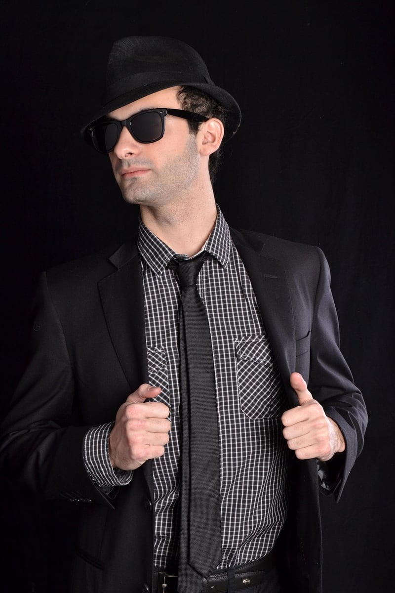 Detective with magnifying glass